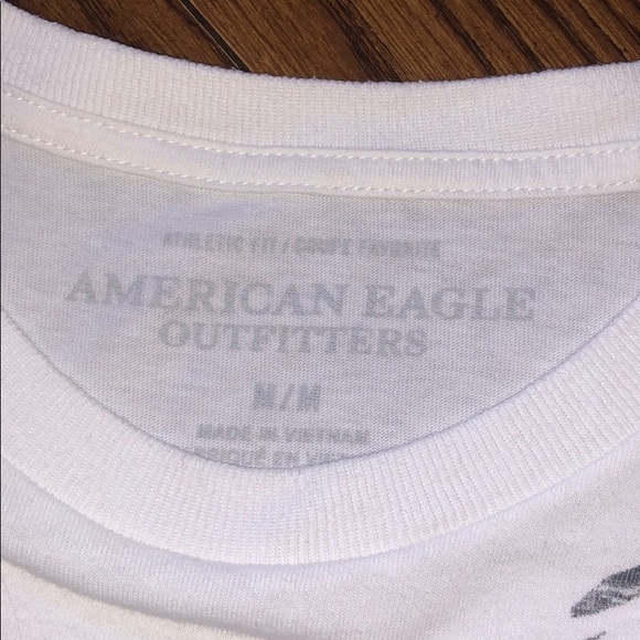 American Eagle Outfitters Eagle shirt Medium - Picture 7 of 7